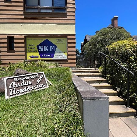 Amplo Apartamento A 200M Da Rua Coberta Apartment Gramado Luaran gambar