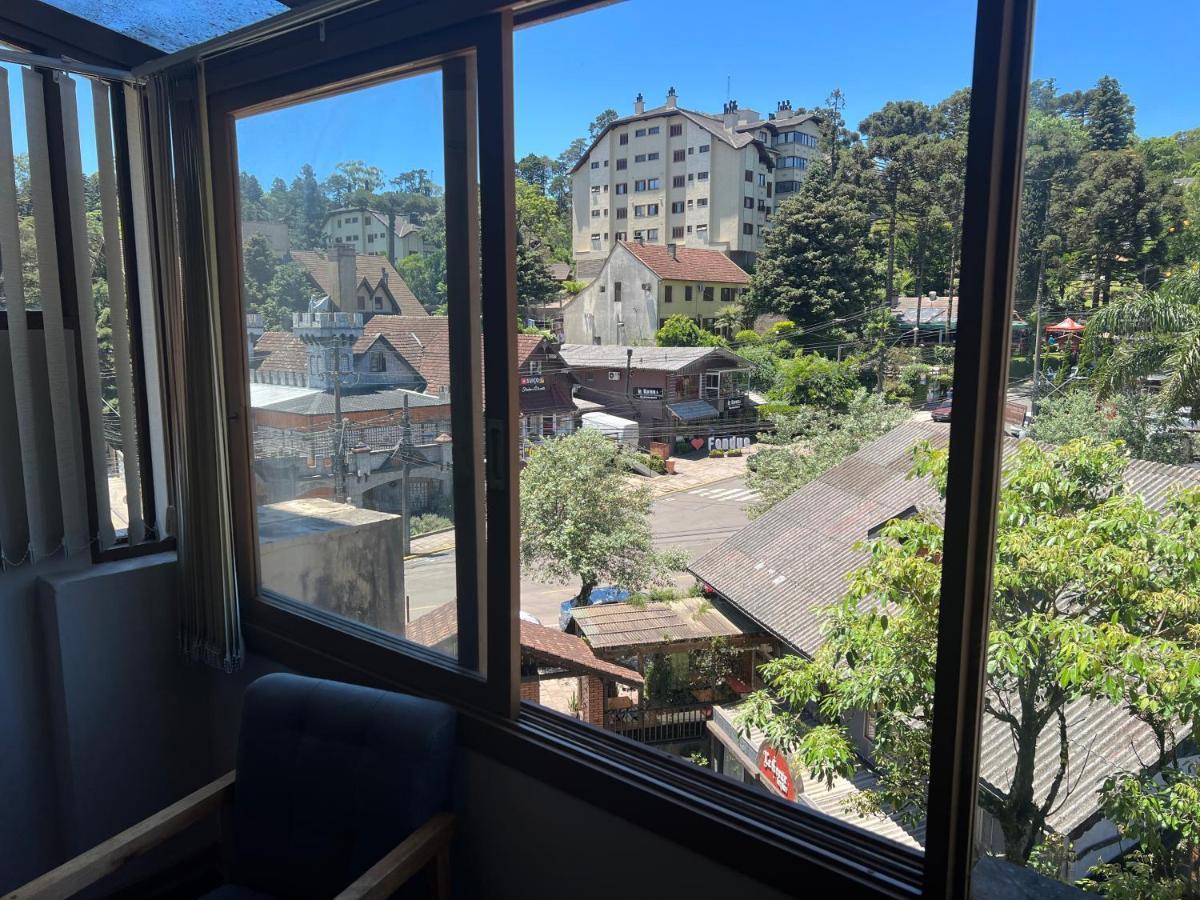 Amplo Apartamento A 200M Da Rua Coberta Apartment Gramado Luaran gambar